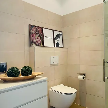 Apartamento Salon Des Fleurs Linz-landstrasse *